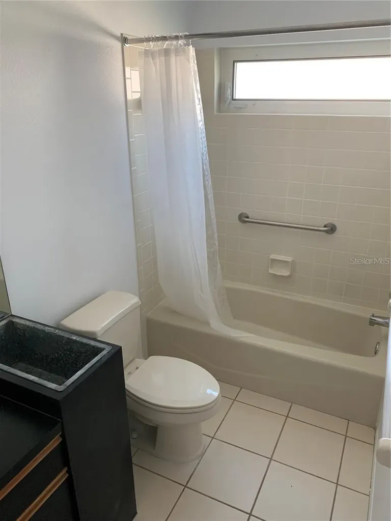 3982 Kingston Drive Sarasota FL 34238