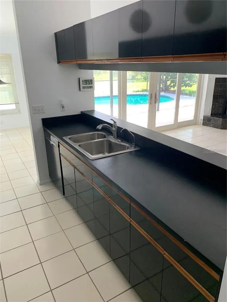 3982 Kingston Drive Sarasota FL 34238