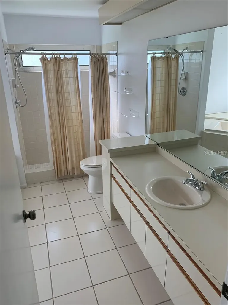 3982 Kingston Drive Sarasota FL 34238