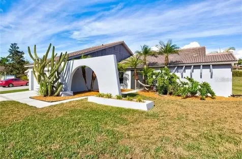 3982 Kingston Drive Sarasota FL 34238