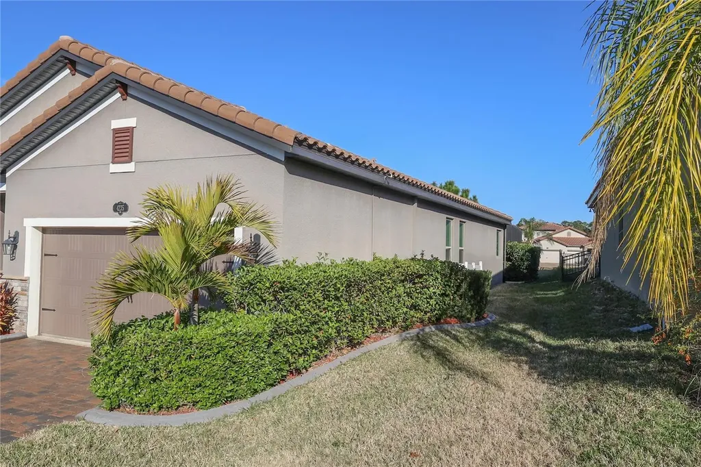 4235 Prima Lago Drive Lakeland FL 33810