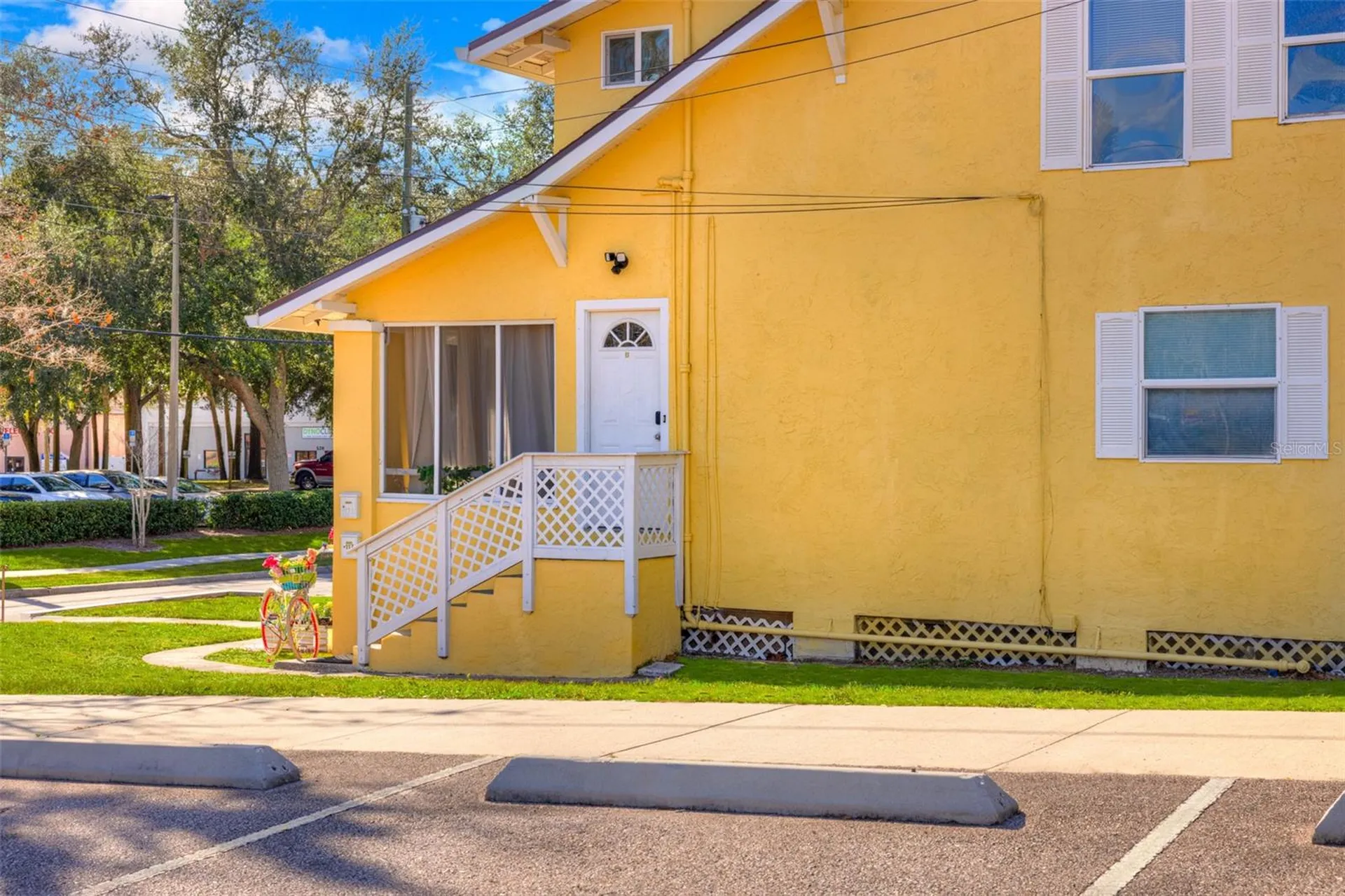 117 E Euclid Avenue Deland FL 32724