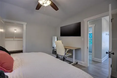 117 E Euclid Avenue Deland FL 32724