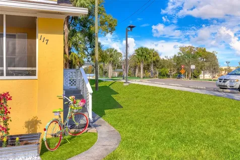 117 E Euclid Avenue Deland FL 32724