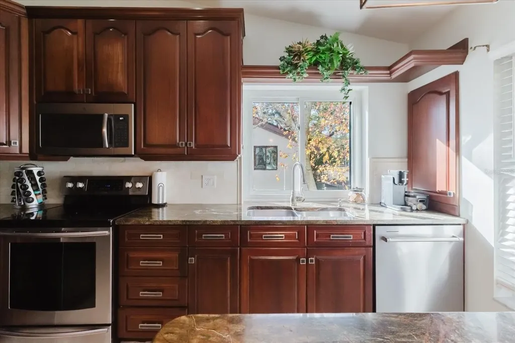 1852 Lake Cypress Drive Safety Harbor FL 34695