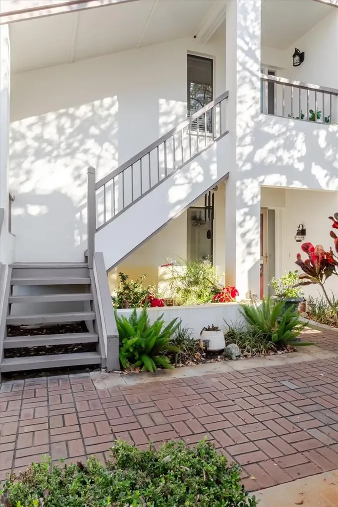 1852 Lake Cypress Drive Safety Harbor FL 34695