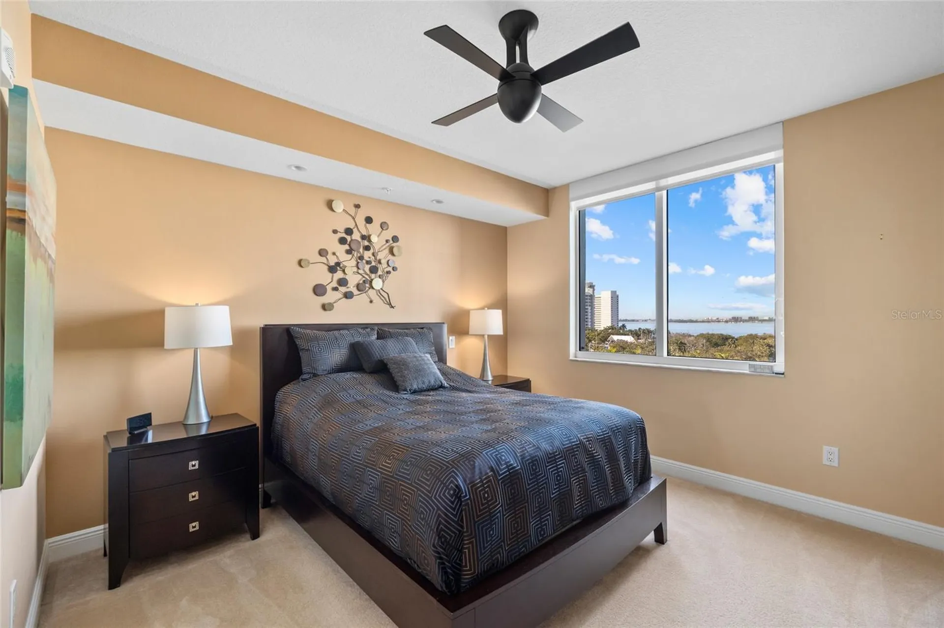 800 N Tamiami Trail Sarasota FL 34236