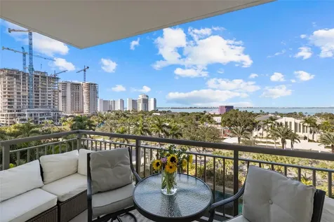 800 N Tamiami Trail Sarasota FL 34236