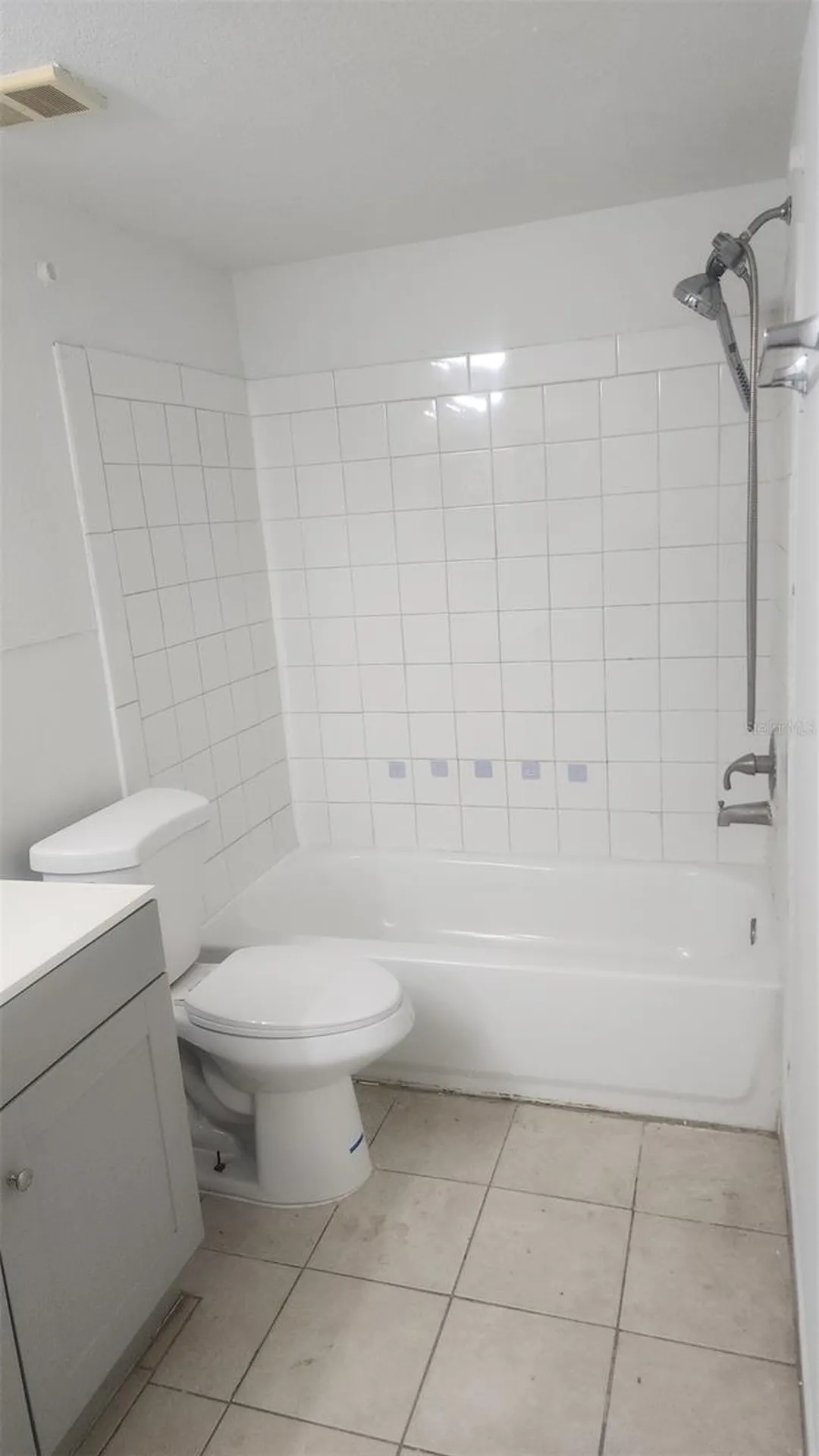 5713 Gatlin Avenue Orlando FL 32822