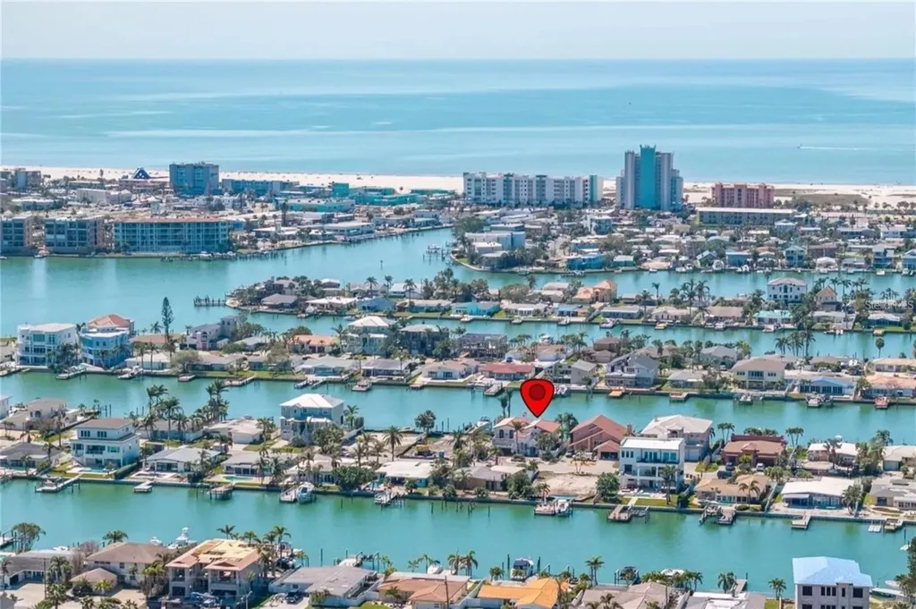 11320 6th Street E Treasure Island FL 33706