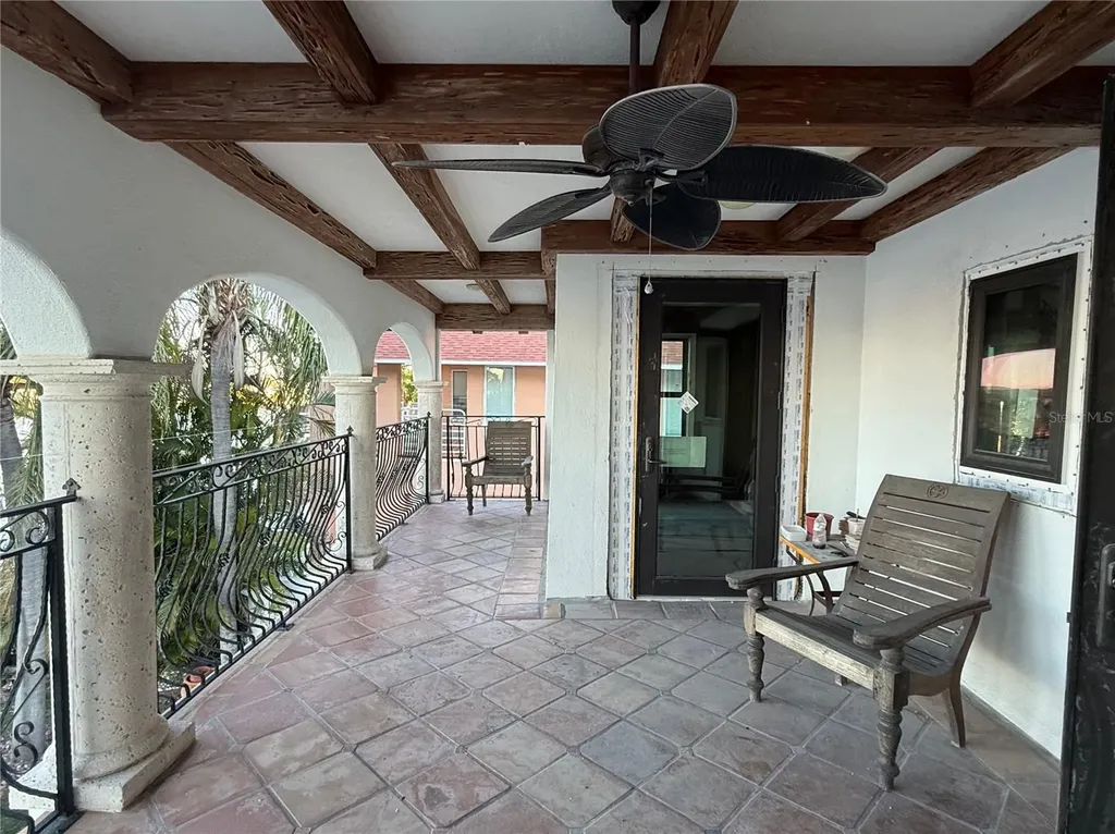 11320 6th Street E Treasure Island FL 33706