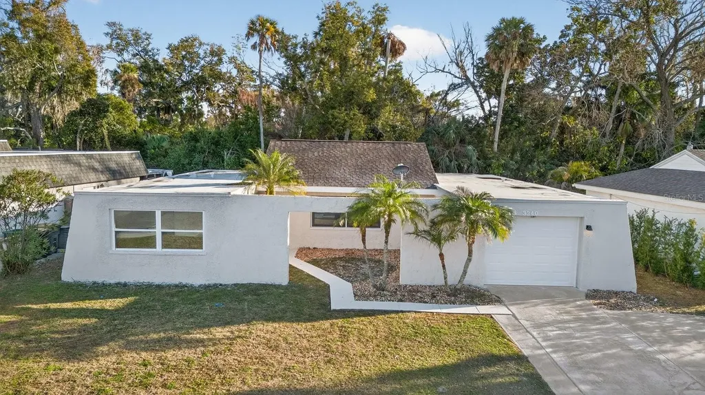 3340 Honeymoon Lane Holiday FL 34691