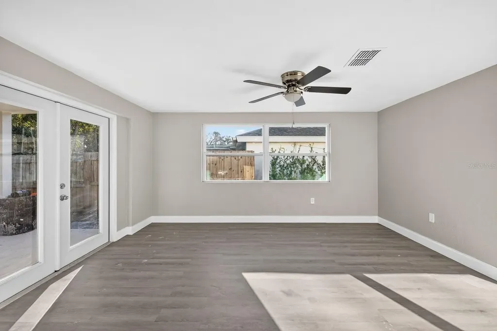 3340 Honeymoon Lane Holiday FL 34691