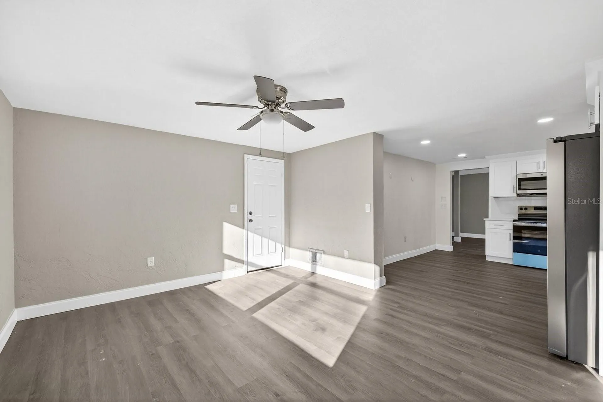 3340 Honeymoon Lane Holiday FL 34691