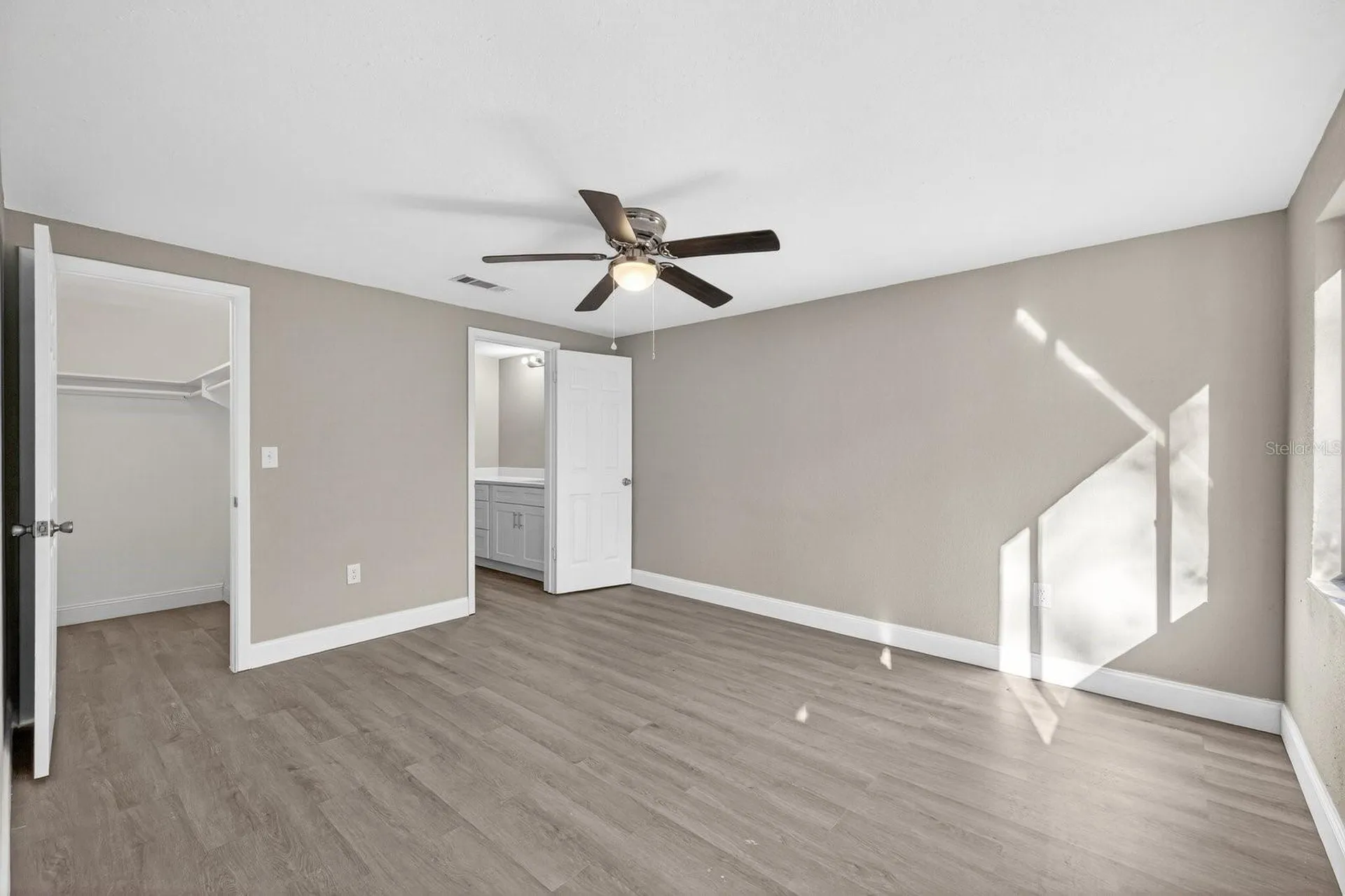 3340 Honeymoon Lane Holiday FL 34691