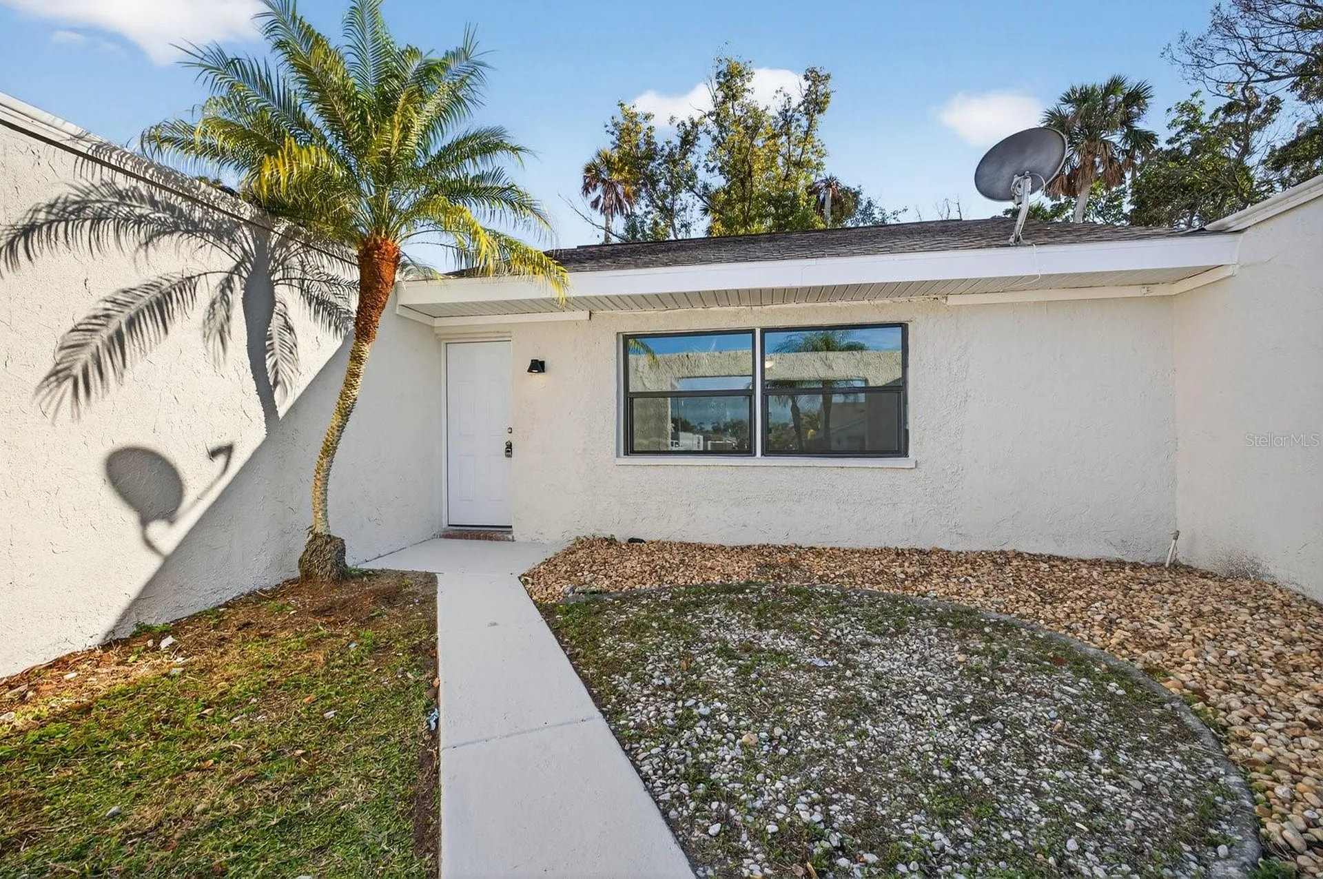 3340 Honeymoon Lane Holiday FL 34691