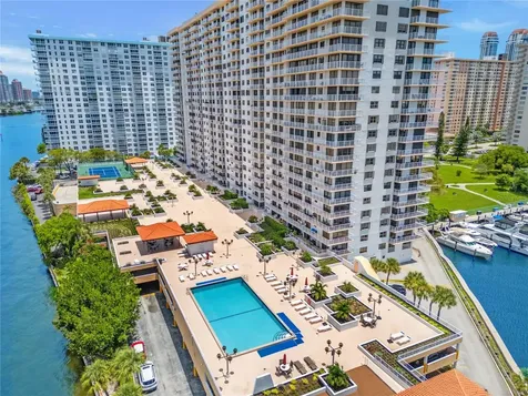 290 174 Street Sunny Isles Beach FL 33160