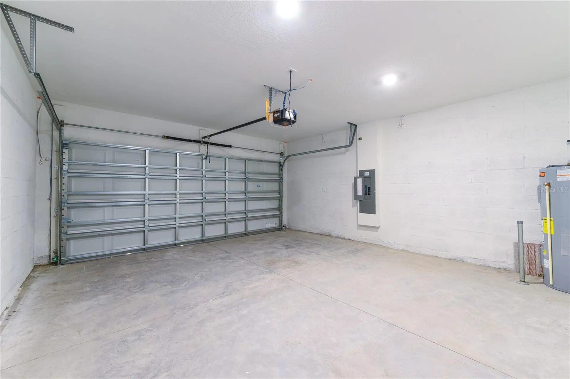 2194 Aquifer Lane Davenport FL 33837