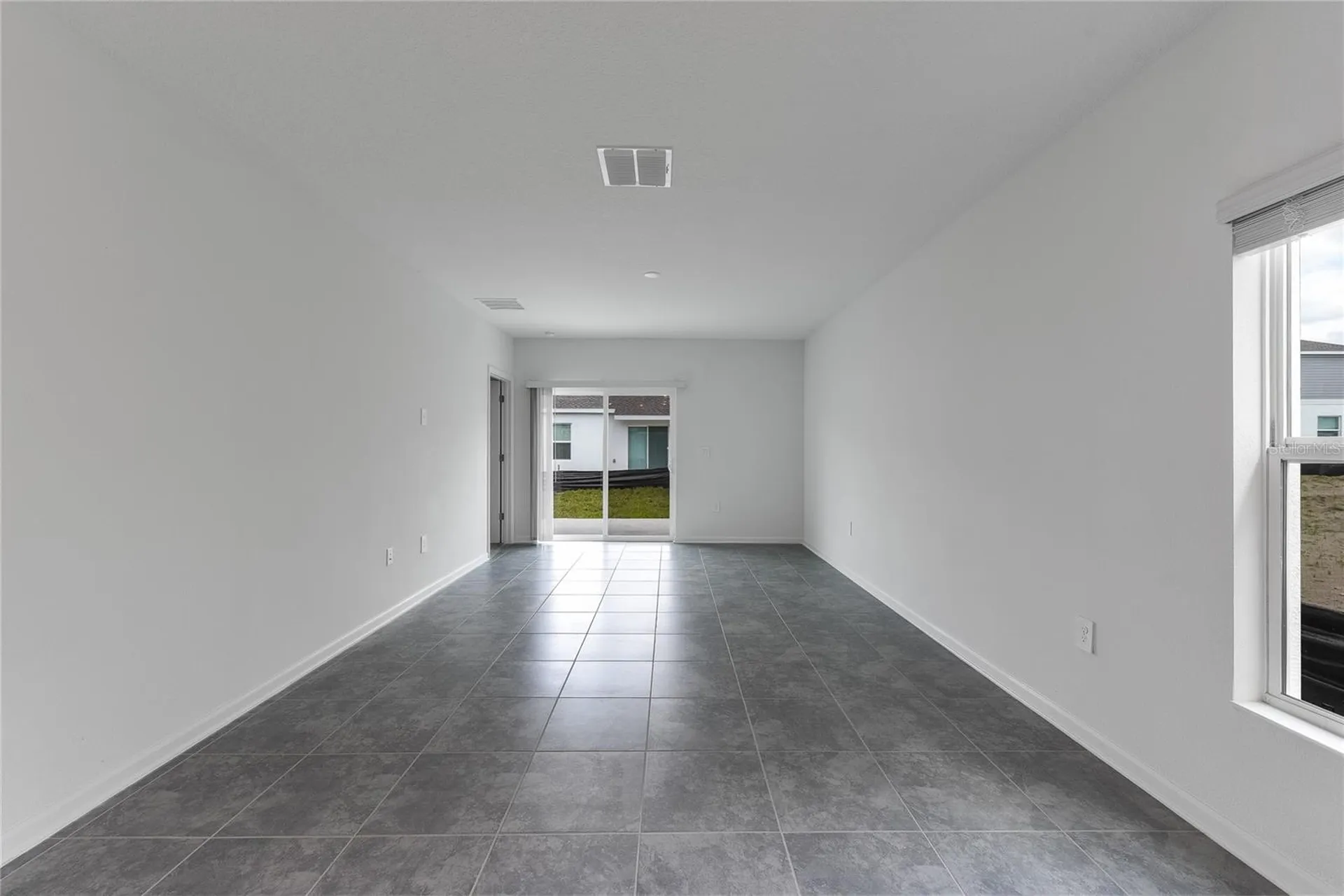2194 Aquifer Lane Davenport FL 33837