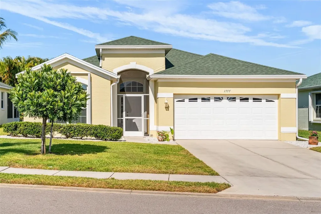 1777 Emerald Cove Circle Cape Coral FL 33991