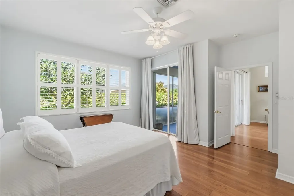 1777 Emerald Cove Circle Cape Coral FL 33991