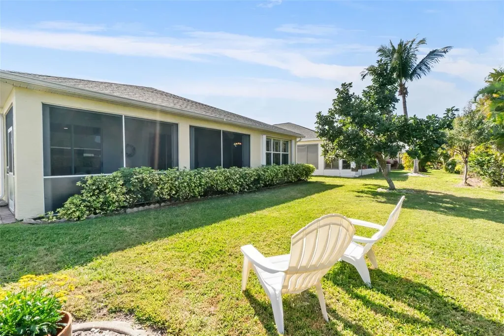 1777 Emerald Cove Circle Cape Coral FL 33991