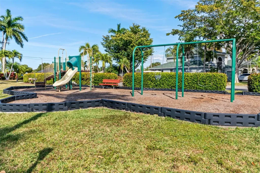 1777 Emerald Cove Circle Cape Coral FL 33991