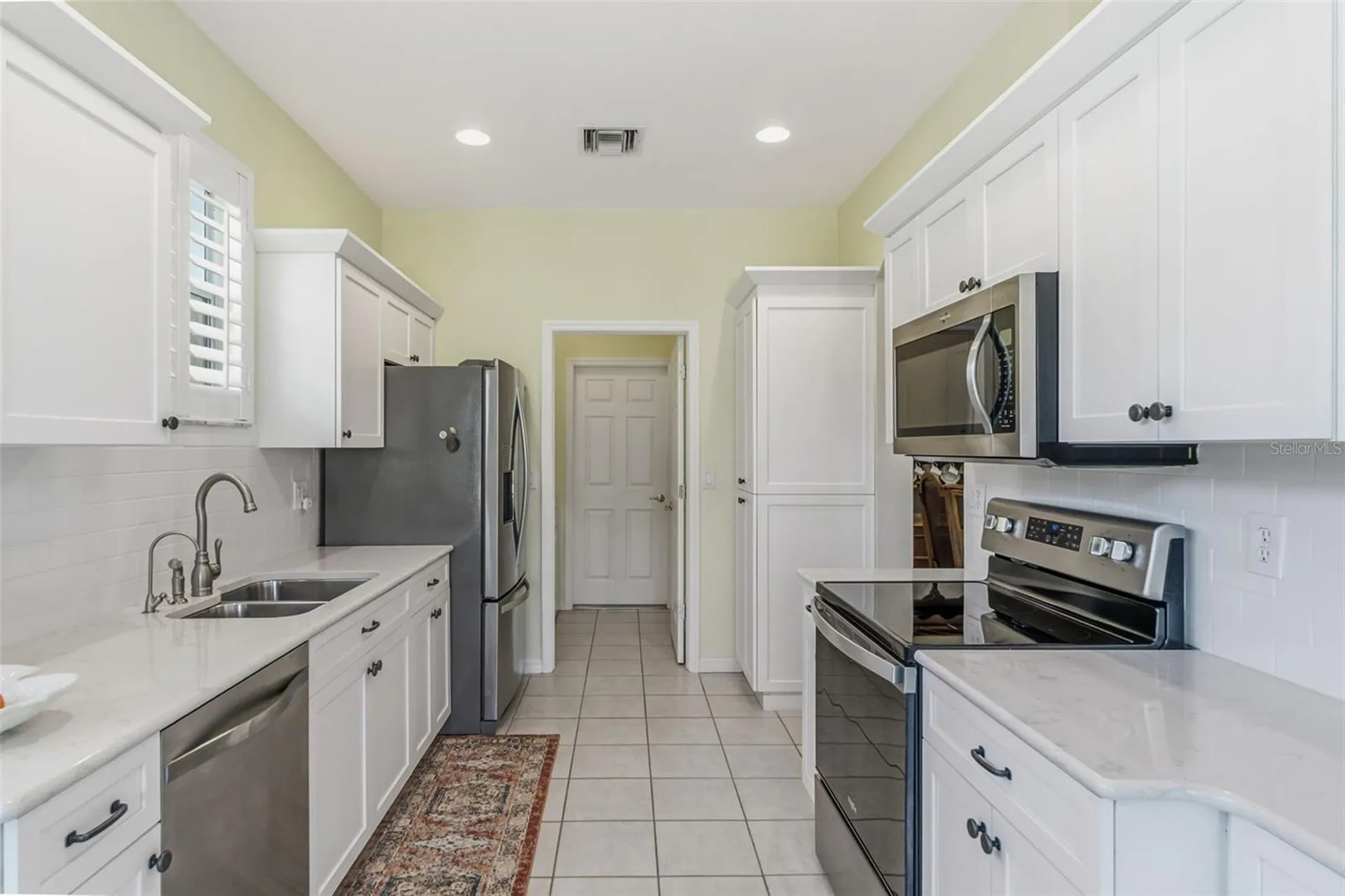 1777 Emerald Cove Circle Cape Coral FL 33991