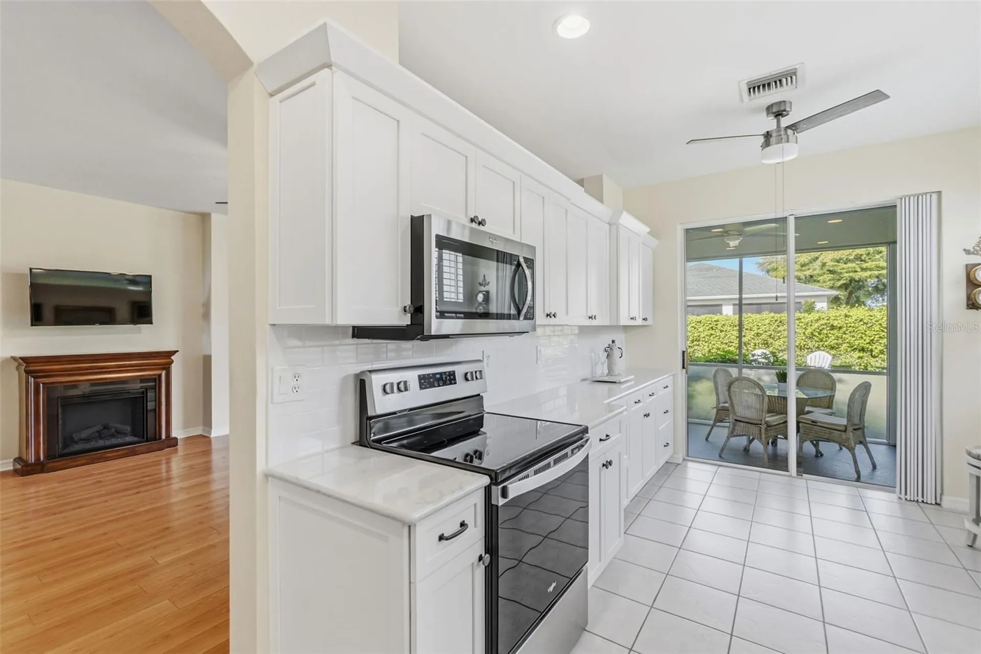 1777 Emerald Cove Circle Cape Coral FL 33991