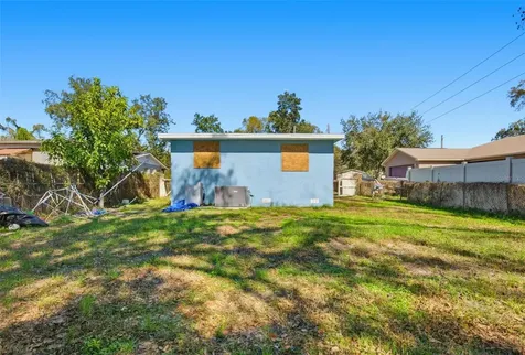 1905 E Annona Avenue Tampa FL 33612