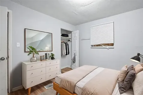 1905 E Annona Avenue Tampa FL 33612