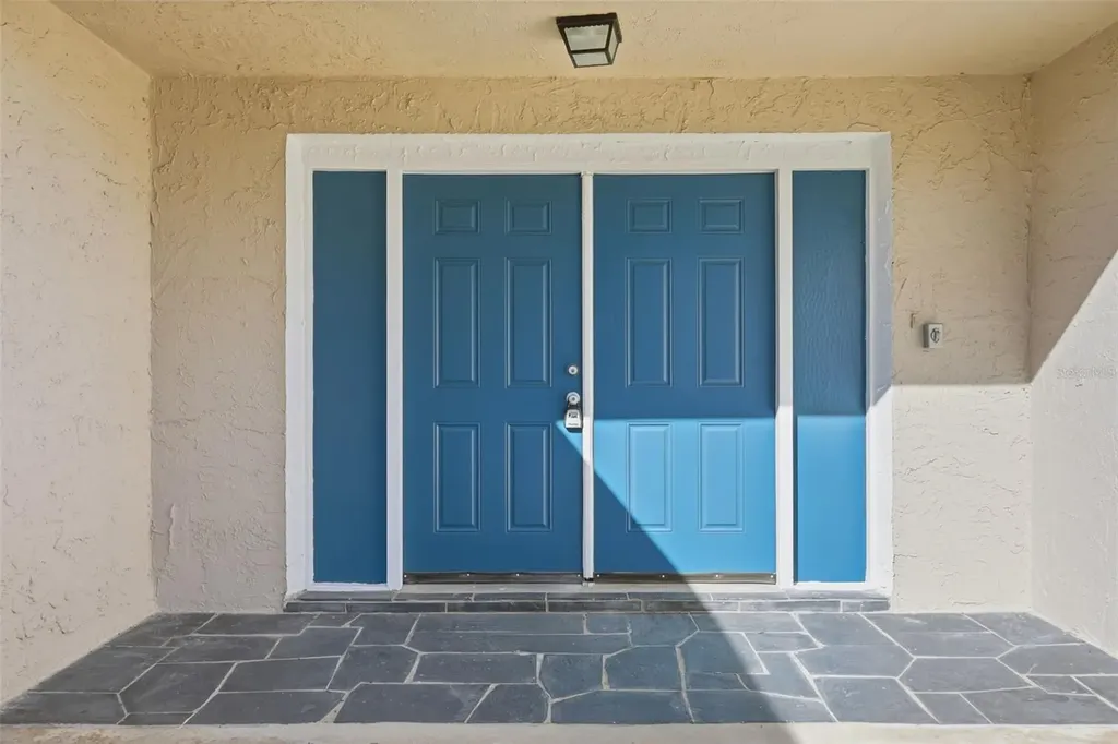 8233 Redfield Drive Port Richey FL 34668