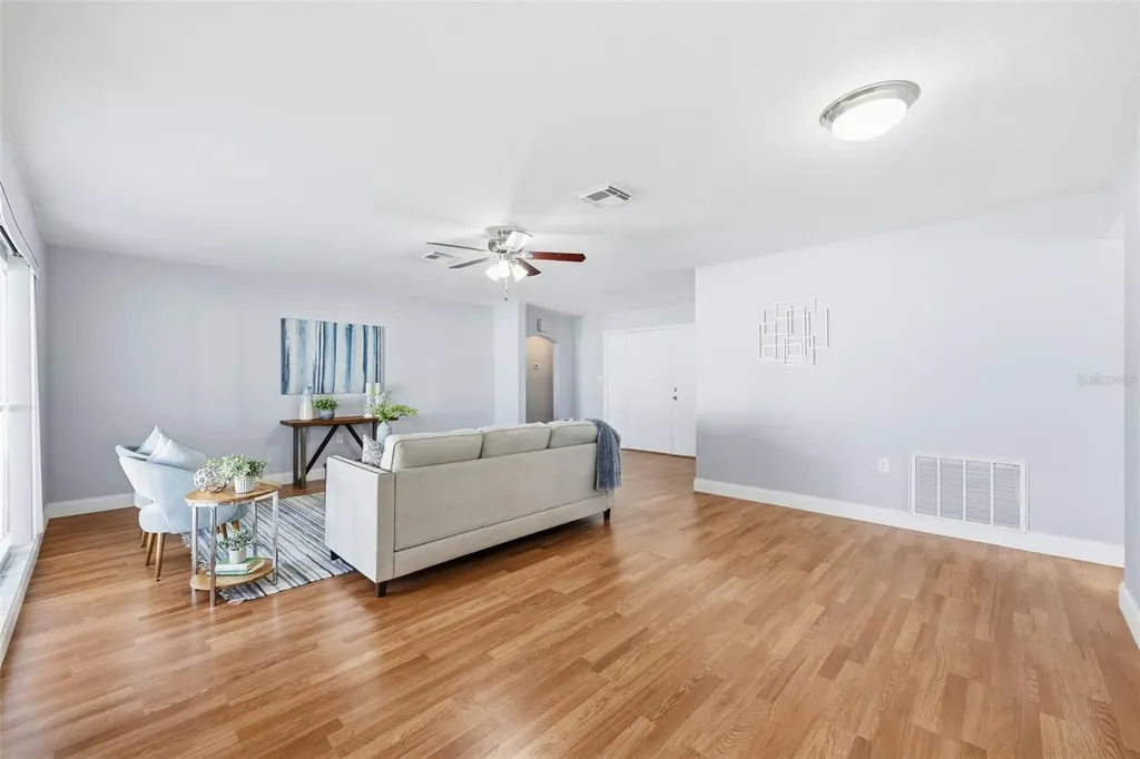 8233 Redfield Drive Port Richey FL 34668