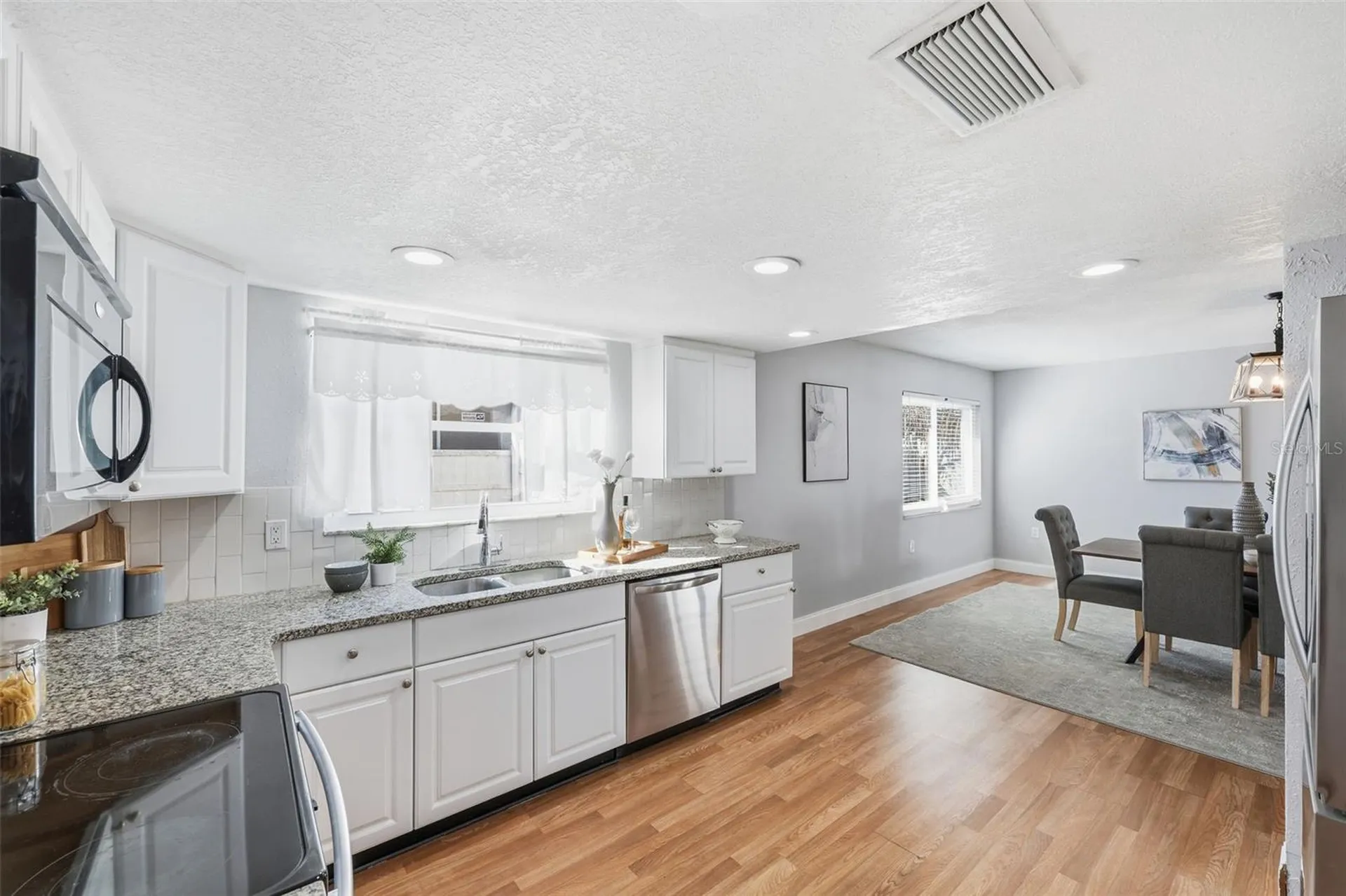 8233 Redfield Drive Port Richey FL 34668