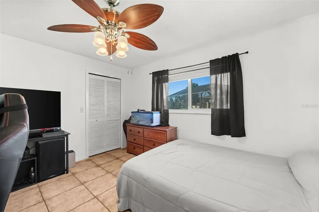 250 SW 37th Terrace Cape Coral FL 33914