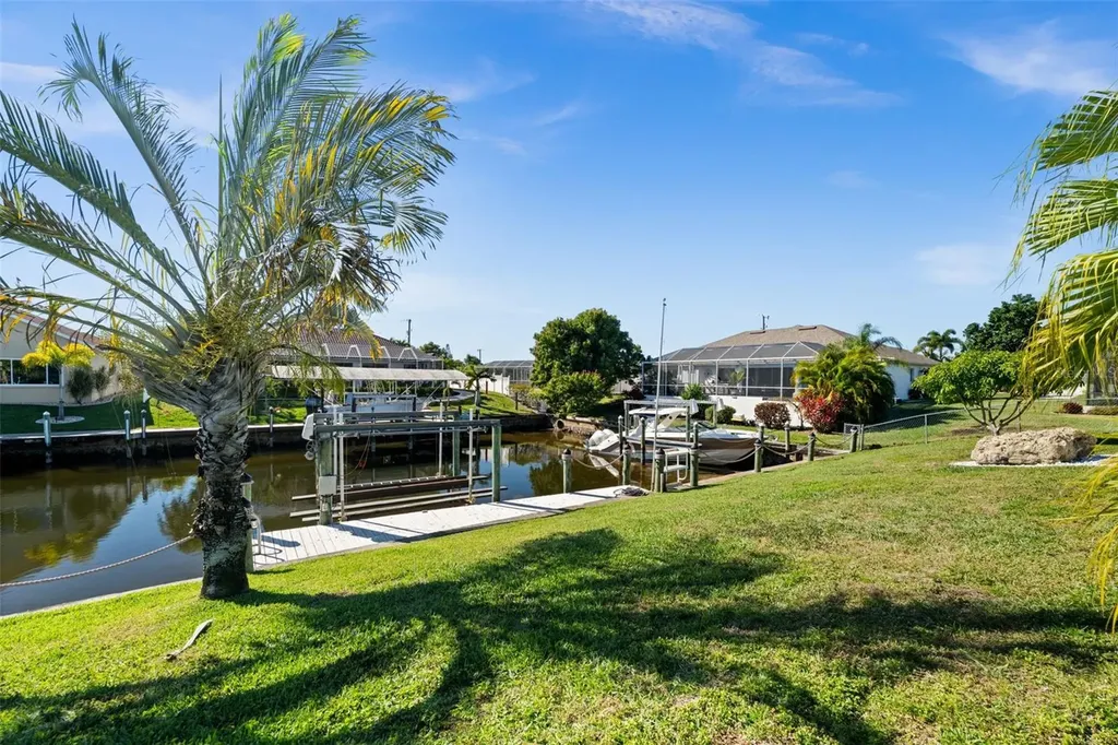 250 SW 37th Terrace Cape Coral FL 33914