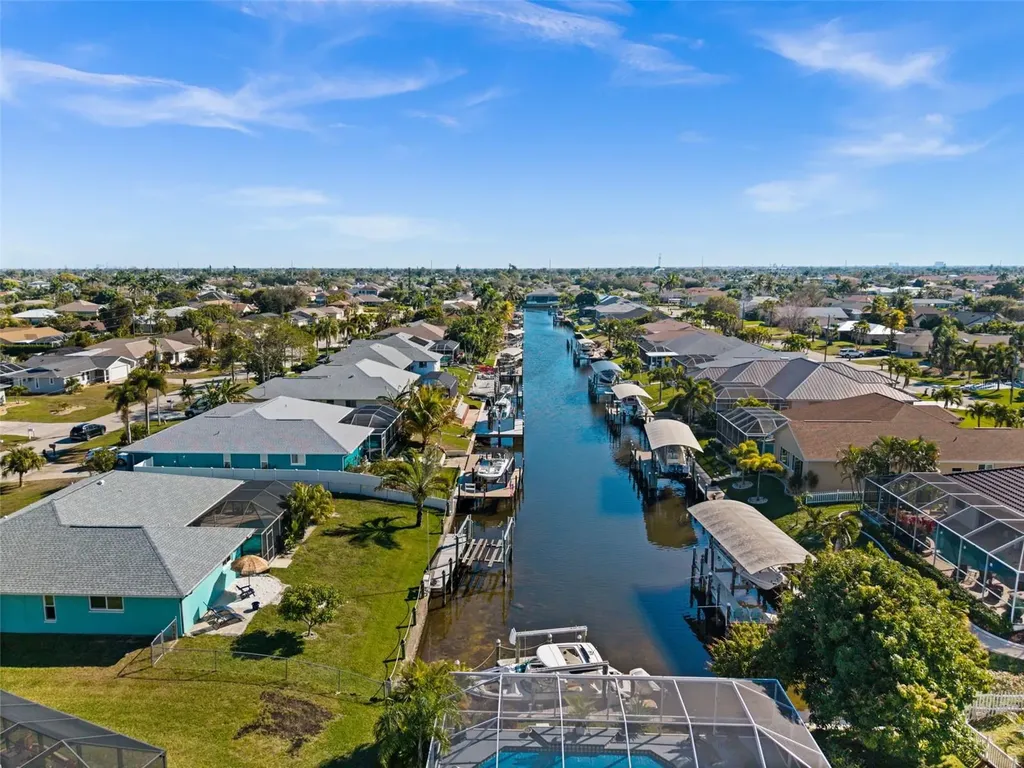 250 SW 37th Terrace Cape Coral FL 33914