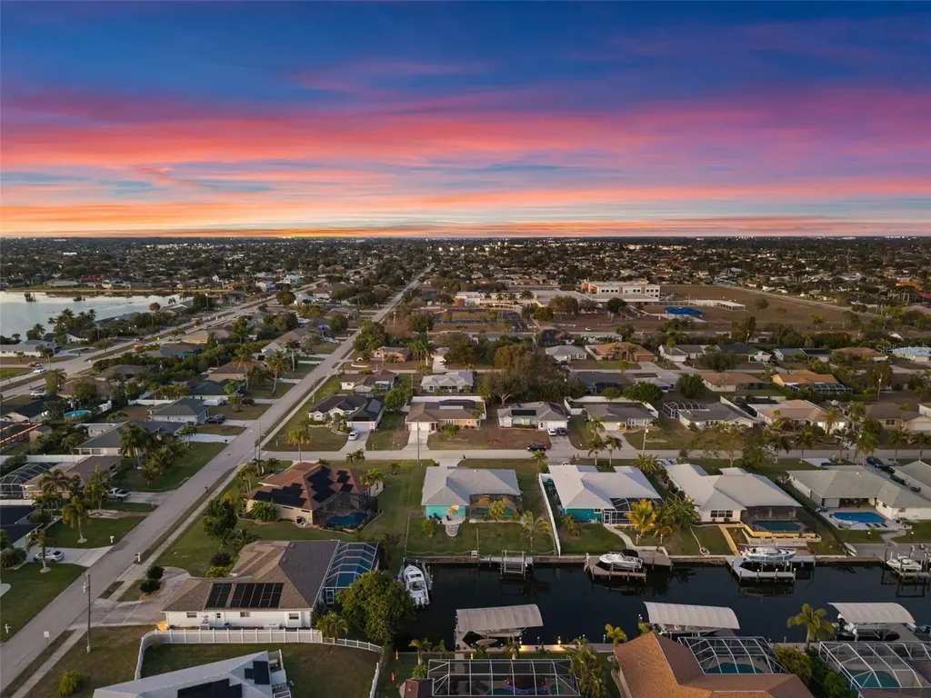 250 SW 37th Terrace Cape Coral FL 33914