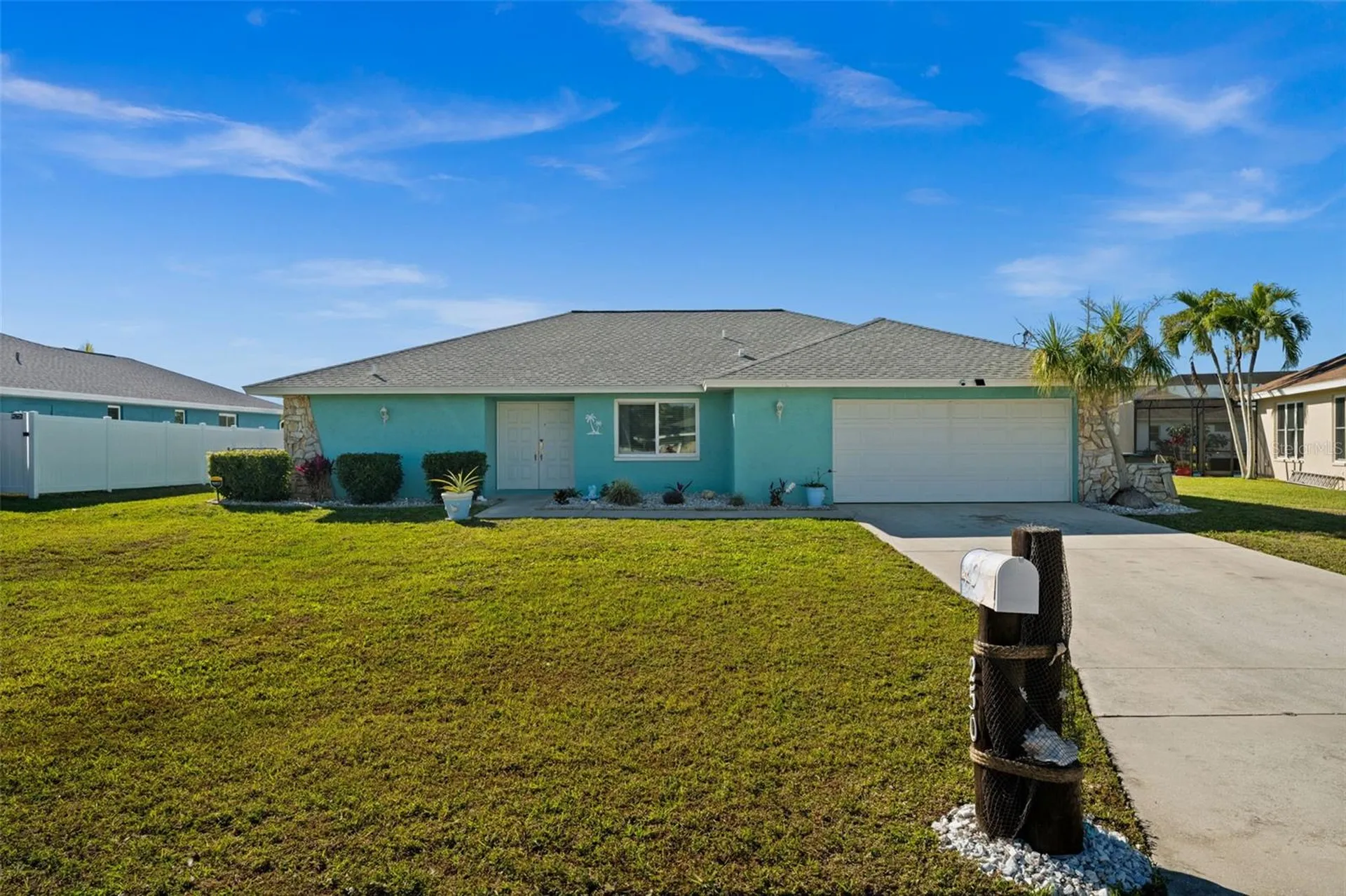 250 SW 37th Terrace Cape Coral FL 33914