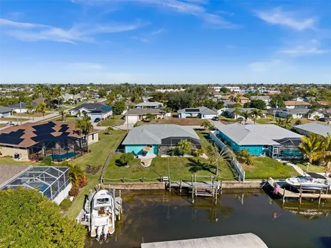 250 SW 37th Terrace Cape Coral FL 33914