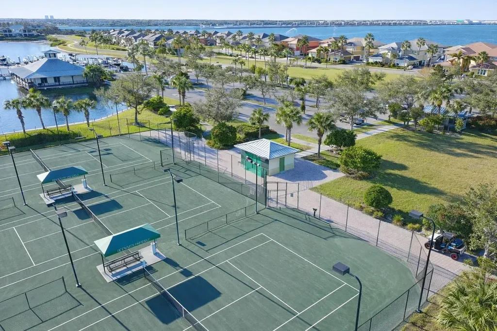 1264 Riverscape Street Bradenton FL 34208