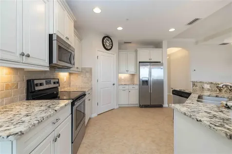 1264 Riverscape Street Bradenton FL 34208