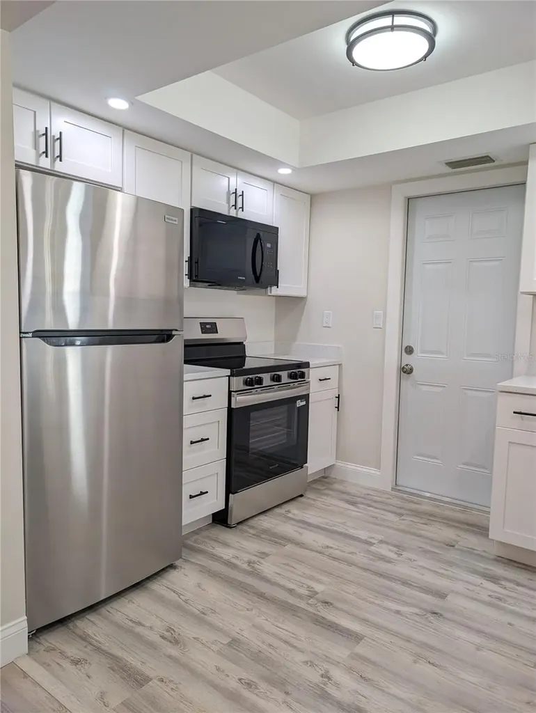 9620 44th Street N Pinellas Park FL 33782