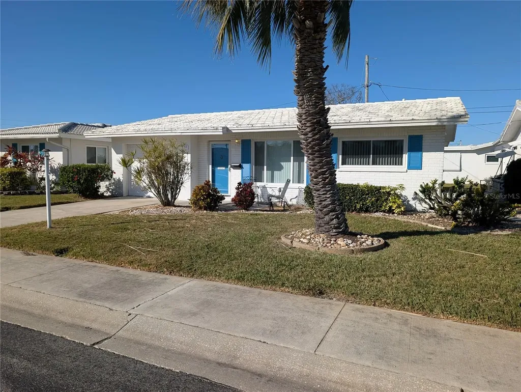 9620 44th Street N Pinellas Park FL 33782