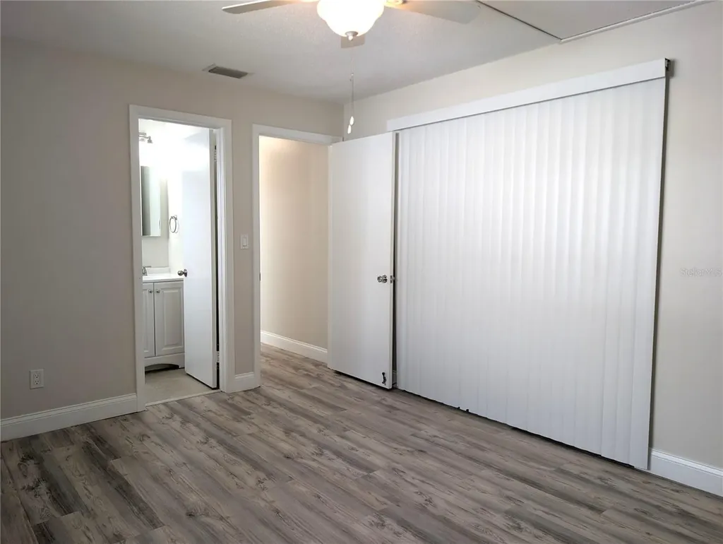 9620 44th Street N Pinellas Park FL 33782