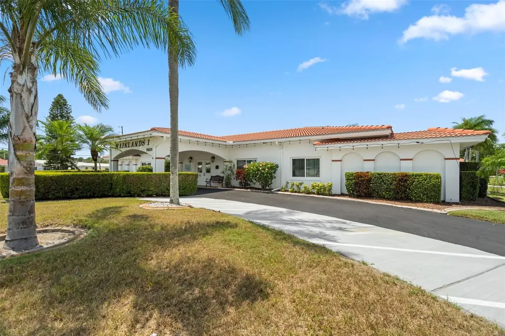 9620 44th Street N Pinellas Park FL 33782