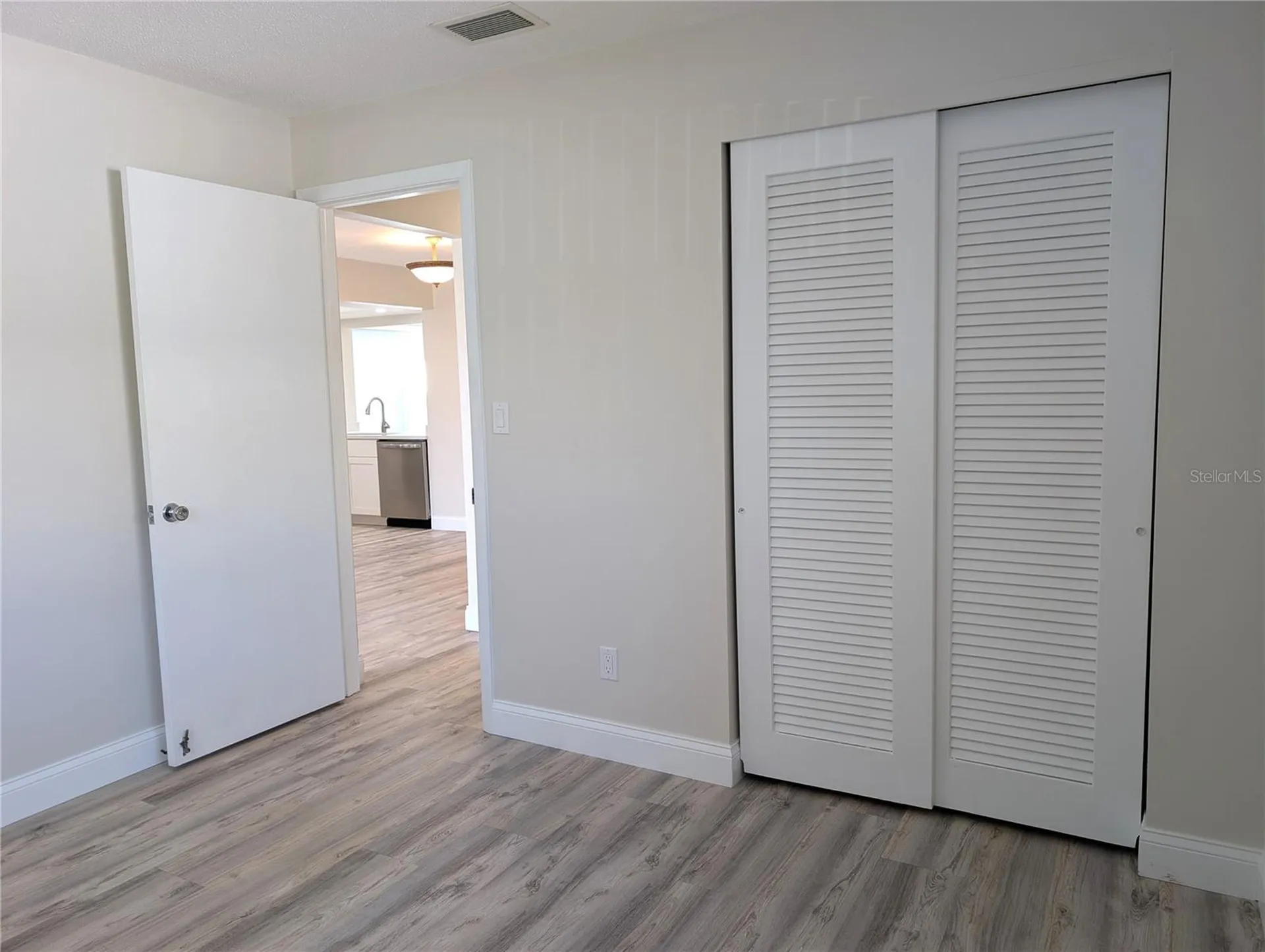 9620 44th Street N Pinellas Park FL 33782