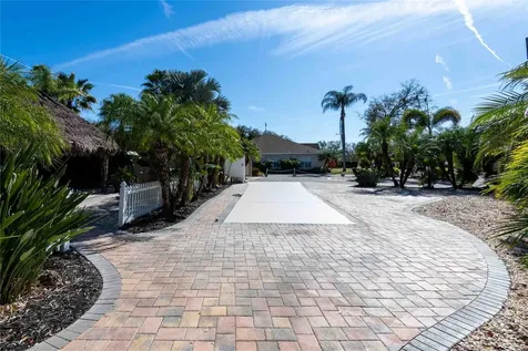 20300 Leonard Road Lutz FL 33558