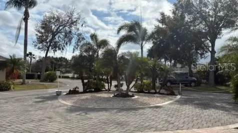 20300 Leonard Road Lutz FL 33558