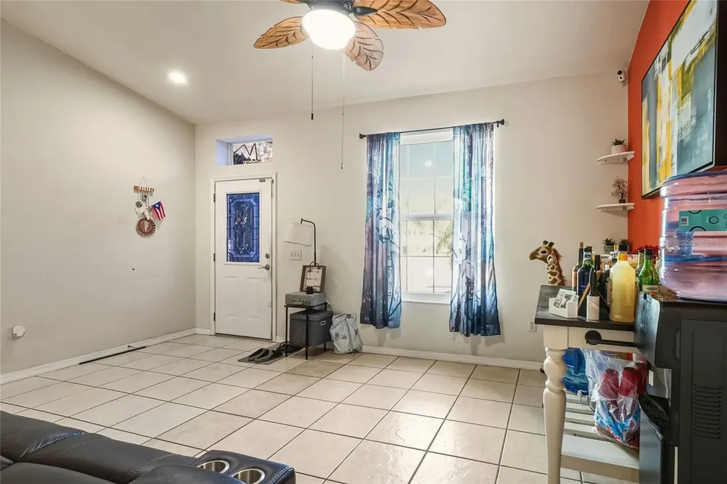 1703 Oakwood Estates Drive Plant City FL 33563